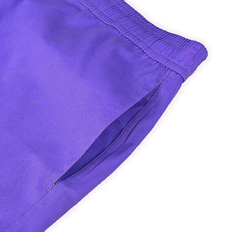 Pantalonetas que cambian de color con la temperatura del agua .